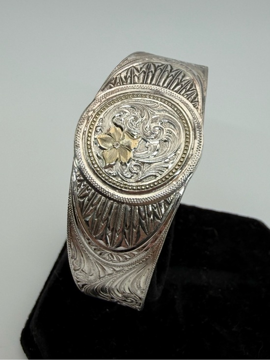 Montana Silversmiths Jewelry - Montana Silversmiths Four Leaf Clover Engraved Silver Tone Cuff Bracelet Western